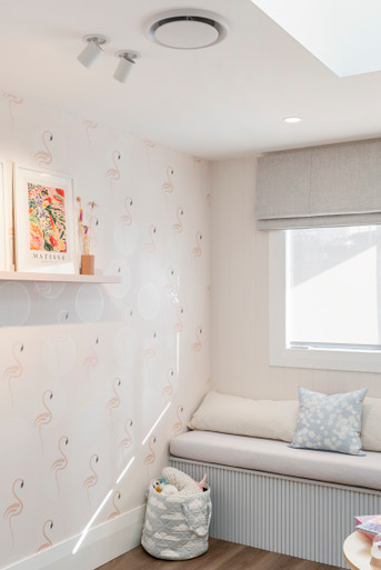 White recessed spot
