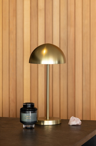 Brass table lamp with mushroom shade