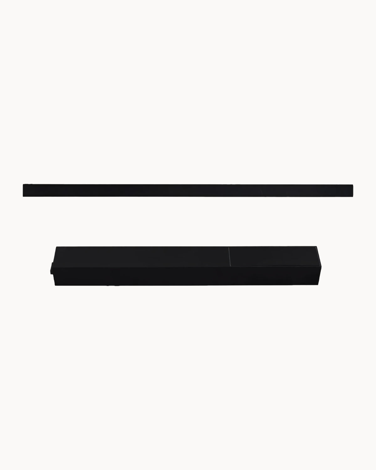 Magnetic 2.4m Track with Driver Black